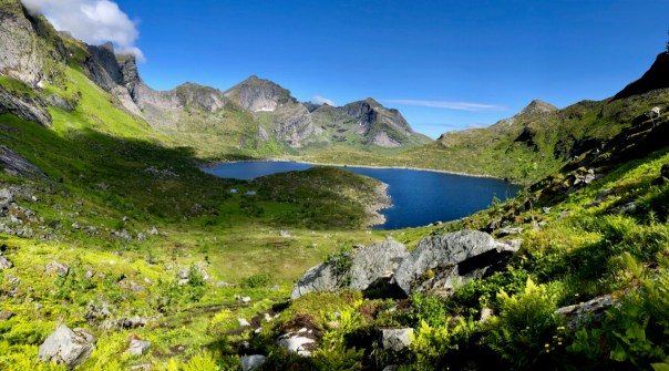 Looking back on Fageravatnet lake